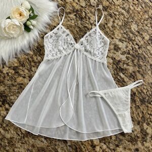 Vintage Seductive Wear White Sheer Lace Babydoll Chemise Set Small